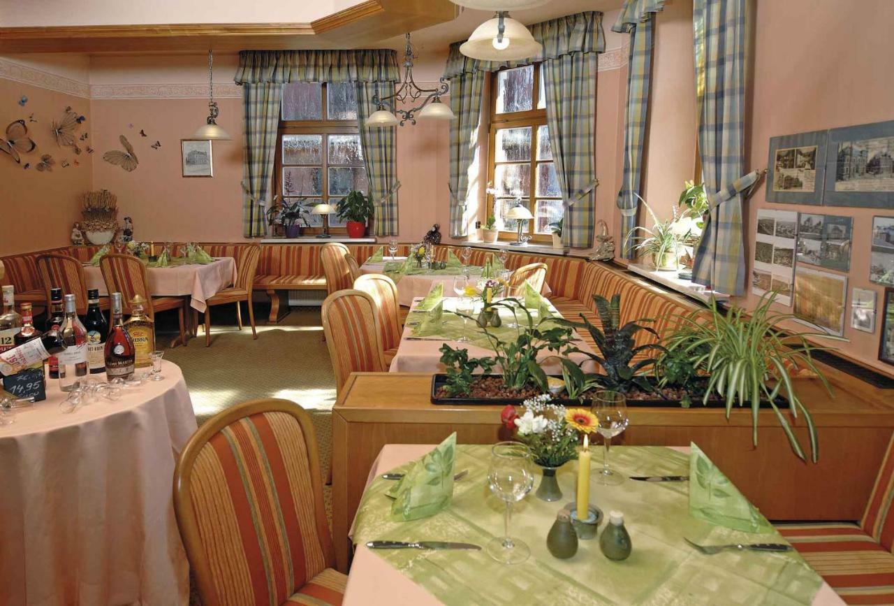 Hotel Zur Post Schoenheide Exterior photo